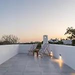 Cycladic Wine Press House Αλυκή