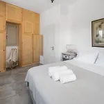 Cycladic Wine Press House * Αλυκή