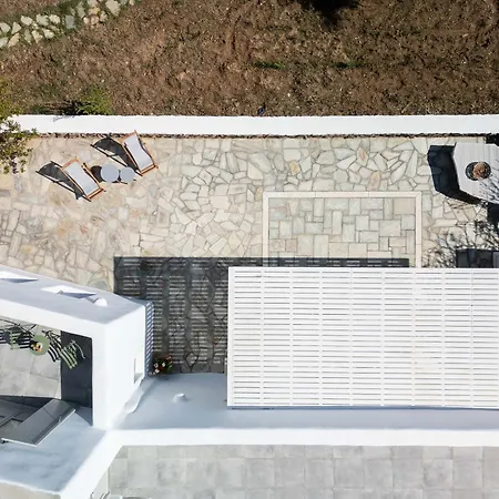 בית נופש Cycladic Wine Press House *