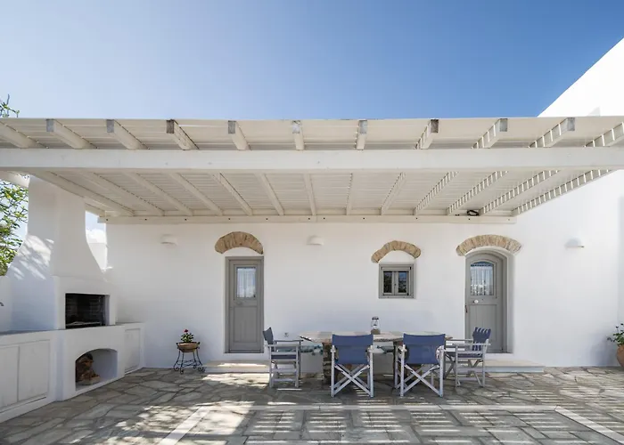 Cycladic Wine Press House * Aliki (Paros)