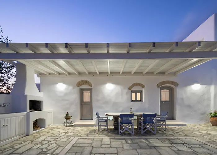 Cycladic Wine Press House * Aliki (Paros)