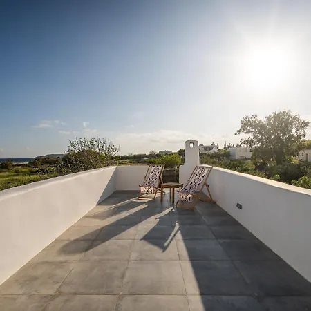 Cycladic Wine Press House * Aliki (Paros)