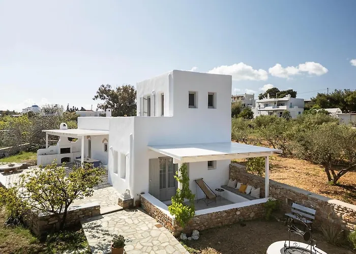 Vakantiehuis Cycladic Wine Press House Alikí